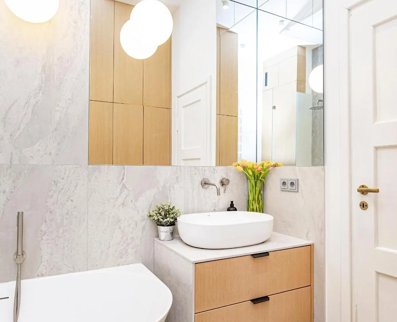Boya Zelenskiego 4A - Better Rental Warsaw Poland